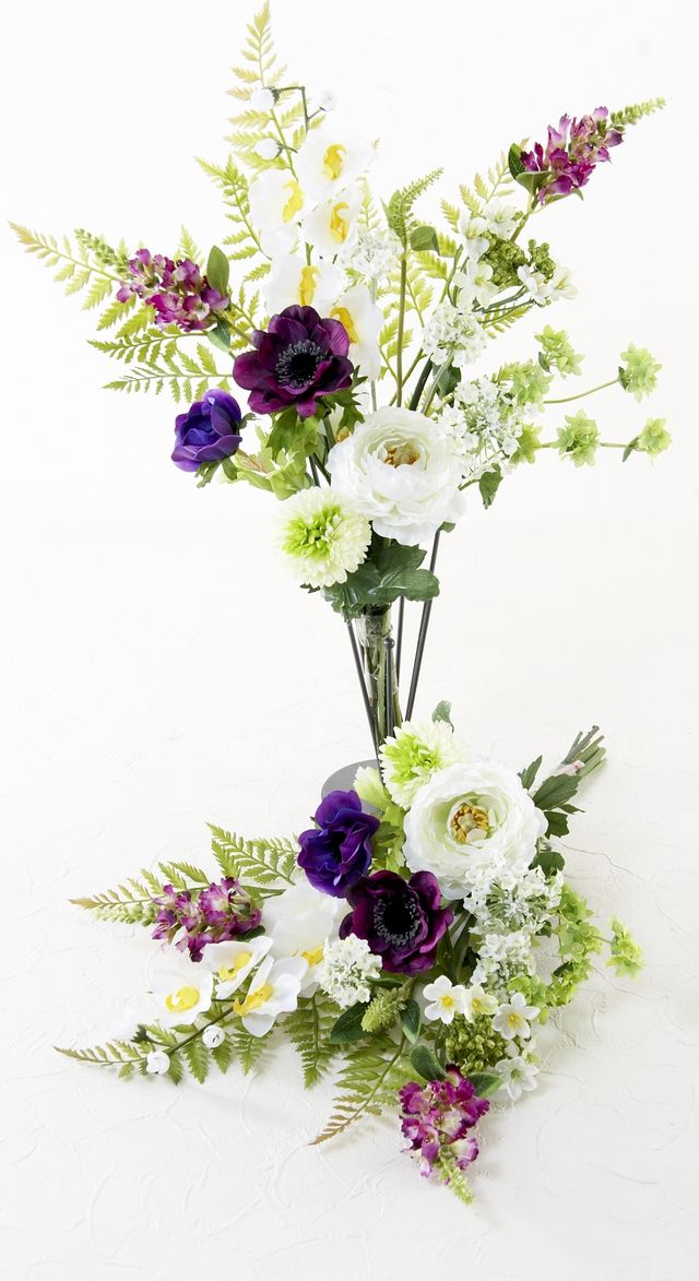 【お墓・仏壇用 造花の仏花・供花】アネモネとラナンキュラスの仏花セット（左右１対）