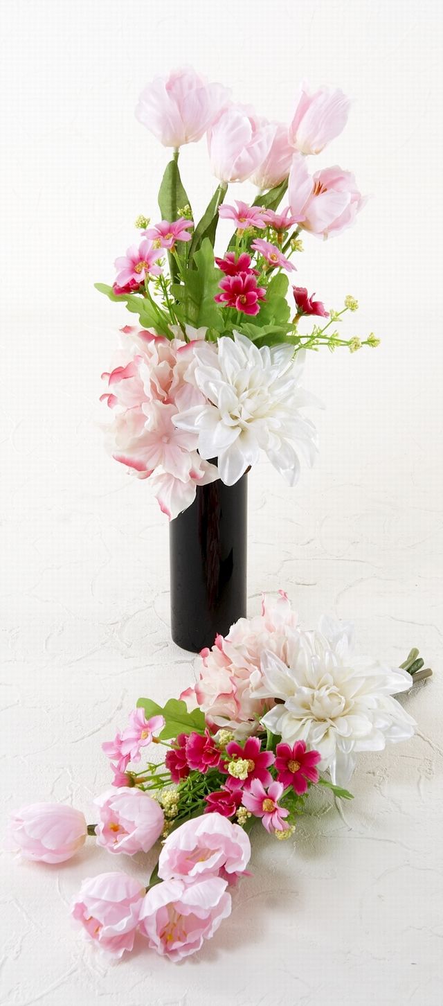 【お墓・仏壇用の造花 供花】チューリップとデイジーのミニ仏花セット（左右１対／ピンク）