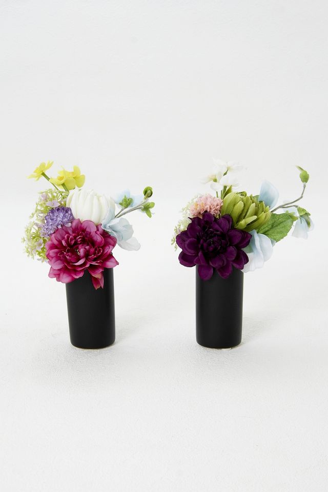 【アーティフィシャルフラワー・造花 お仏壇向けリトル仏花・供花】ダリアとマムのミニ供花−1束タイプ