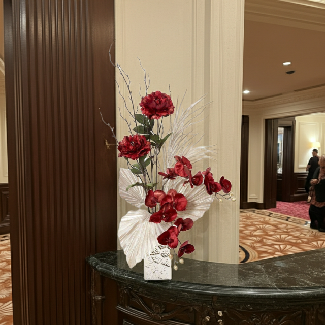 【プレミアムアレンジメント 高級造花・アートフラワー・アーティフィシャルフラワー・インテリアフラワー】golden phoenix