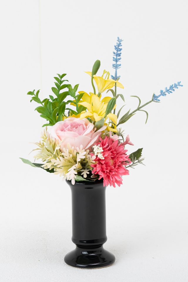 【アーティフィシャルフラワー・造花 お仏壇向けリトル仏花・ミニ供花】ミニ百合やローズのミックス供花－1束タイプ